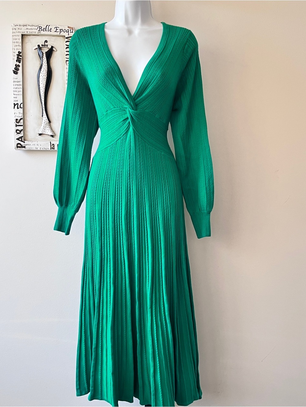 Boden Green V-Neck Twist Knit Midi Dress Size 10 - Picture 3 of 11